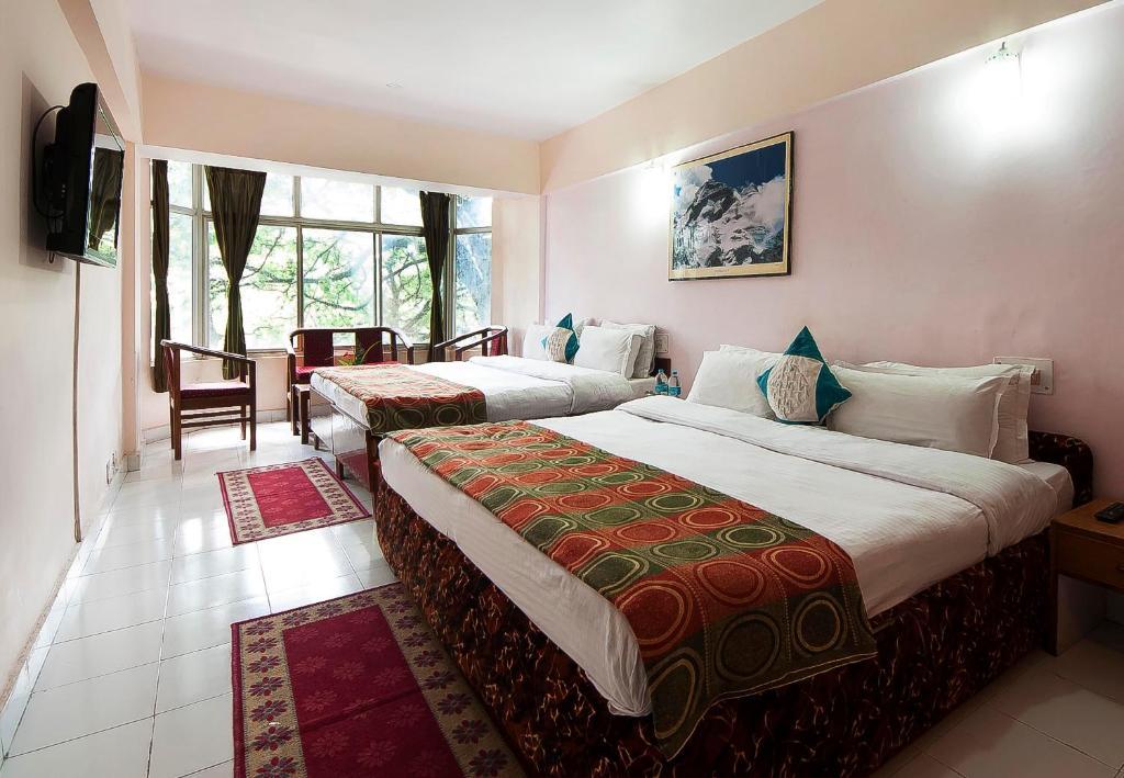 Hotel Anamika Nainital Oda fotoğraf